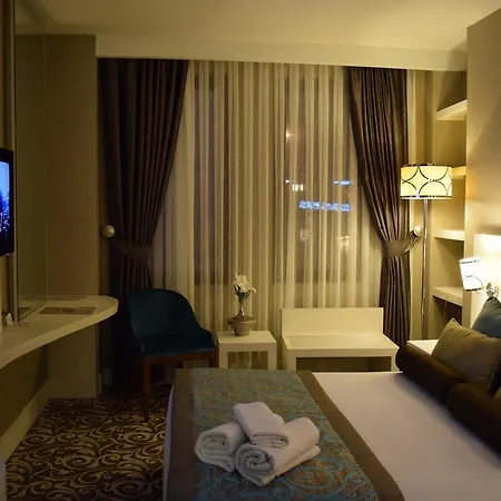 Taksim Line Hotel 4*