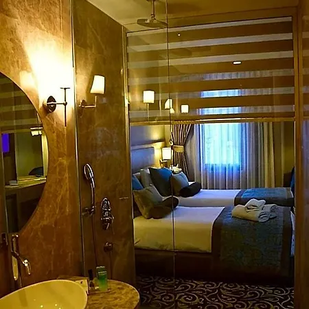 Taksim Line Hotel