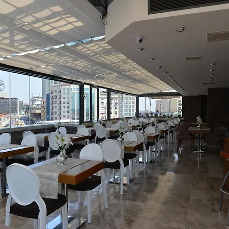 Hotell Taksim Line 4*